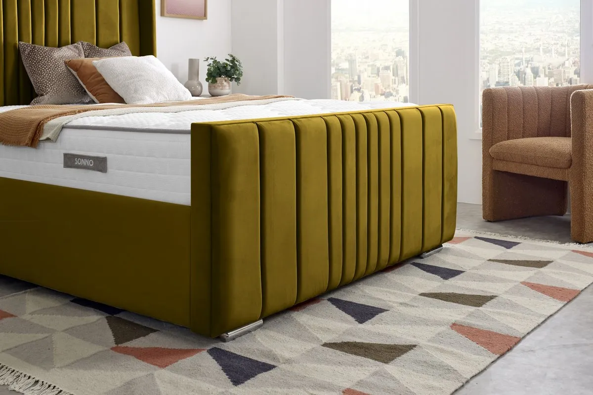 Cambridge Upholstered Bed