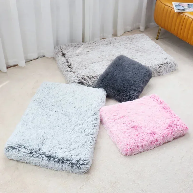 Luxurious Plush Pet Bed with Memory Foam and Heat-Reflective Features