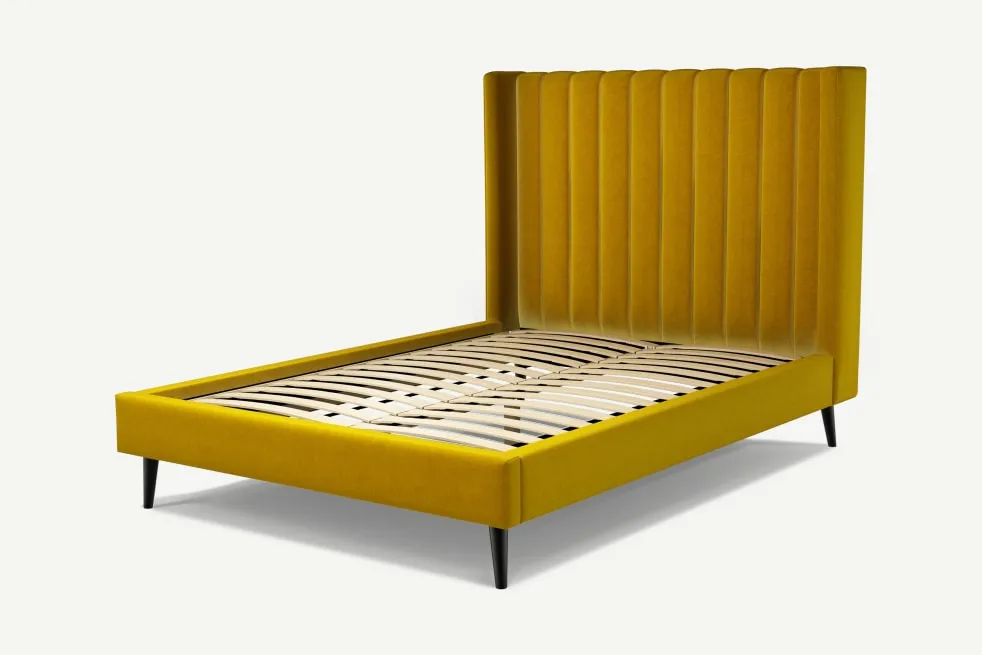 Rotz Upholstered Bed