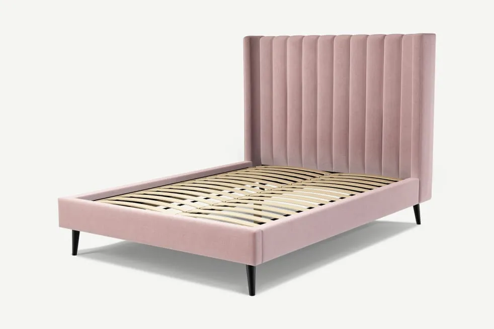 Rotz Upholstered Bed